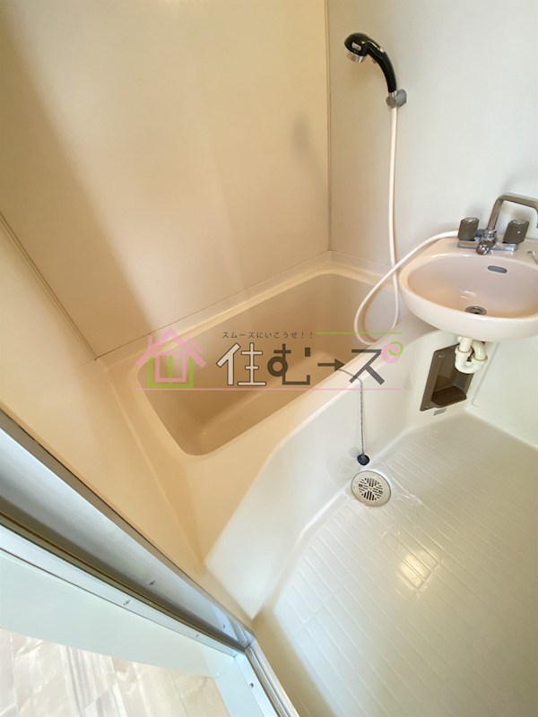 シティ岸里 風呂画像