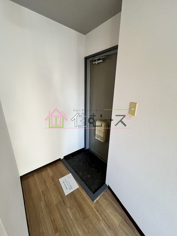 Coco Maison姫島 玄関