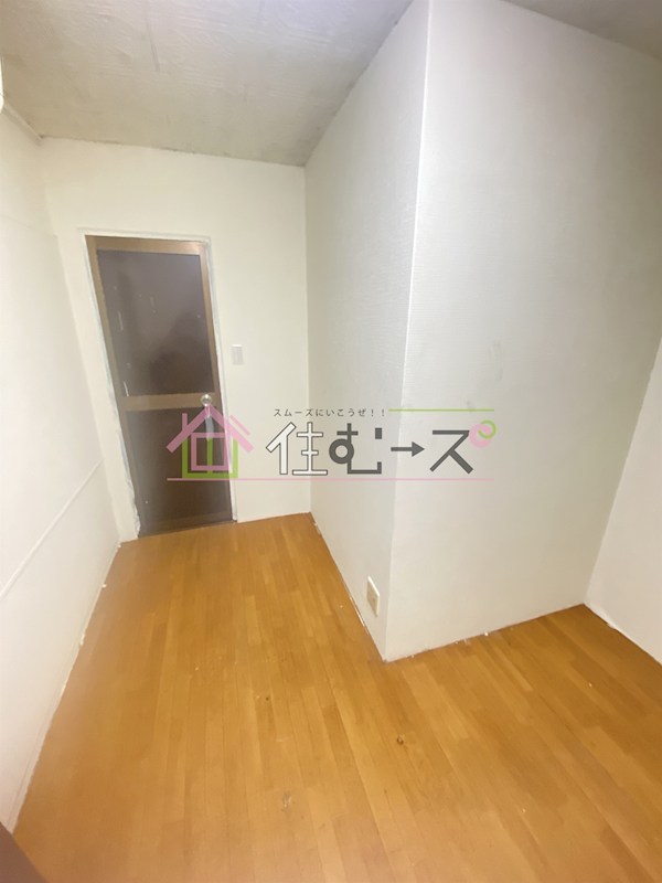 マキシーアパート リビング