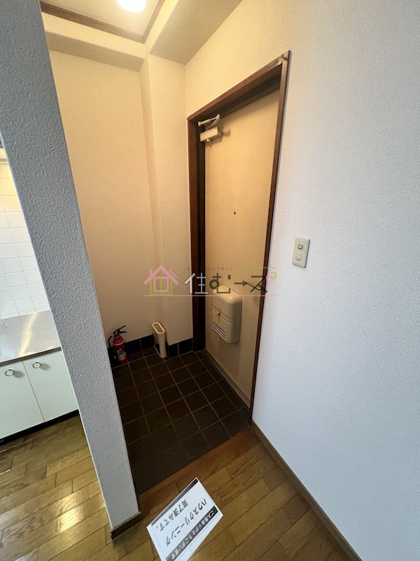 オオギハイツ 玄関