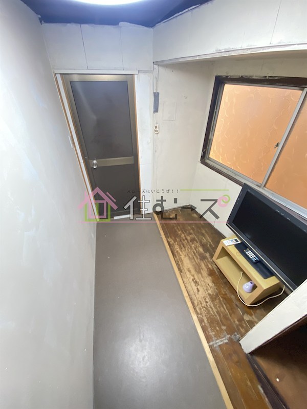 マキシーアパート ベッドルーム