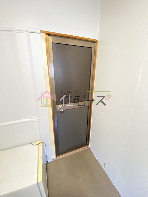 マキシーアパート 玄関