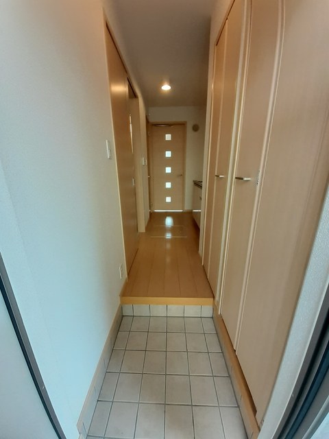 シャロル　Ⅲ 玄関