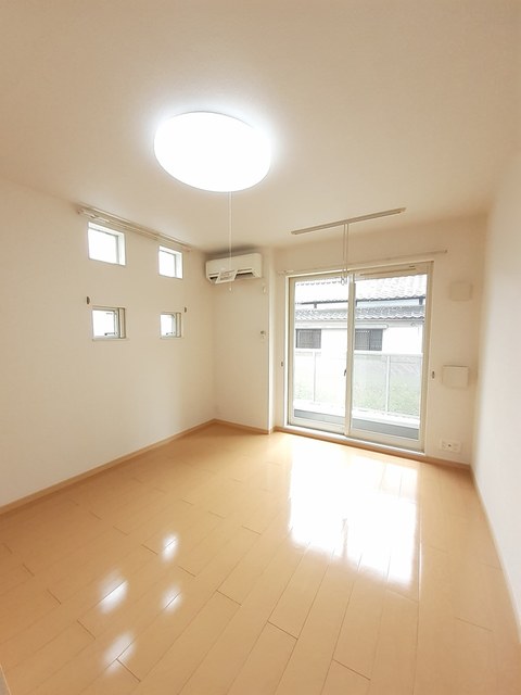 シャロル　Ⅲ リビング