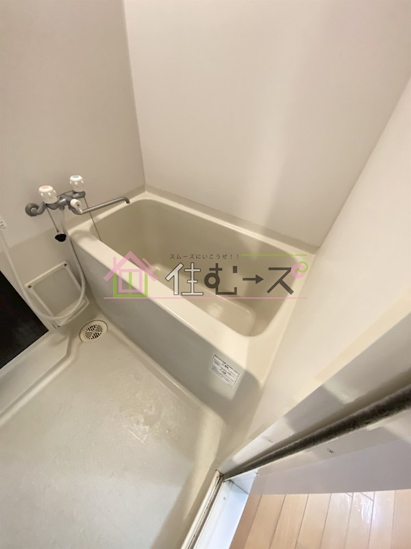 エステムコート新大阪Ⅶステーションプレミアム 風呂画像