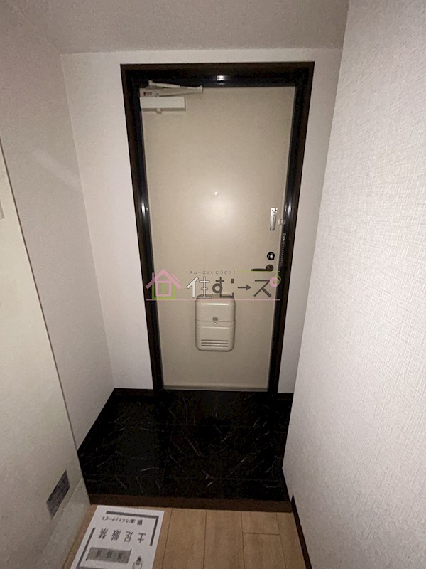 エムロード蒲生 玄関