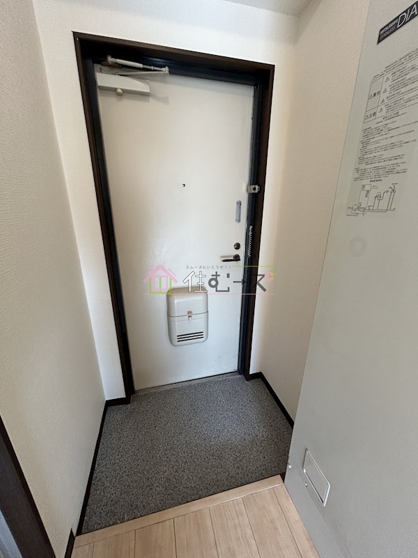 エムロード蒲生 玄関