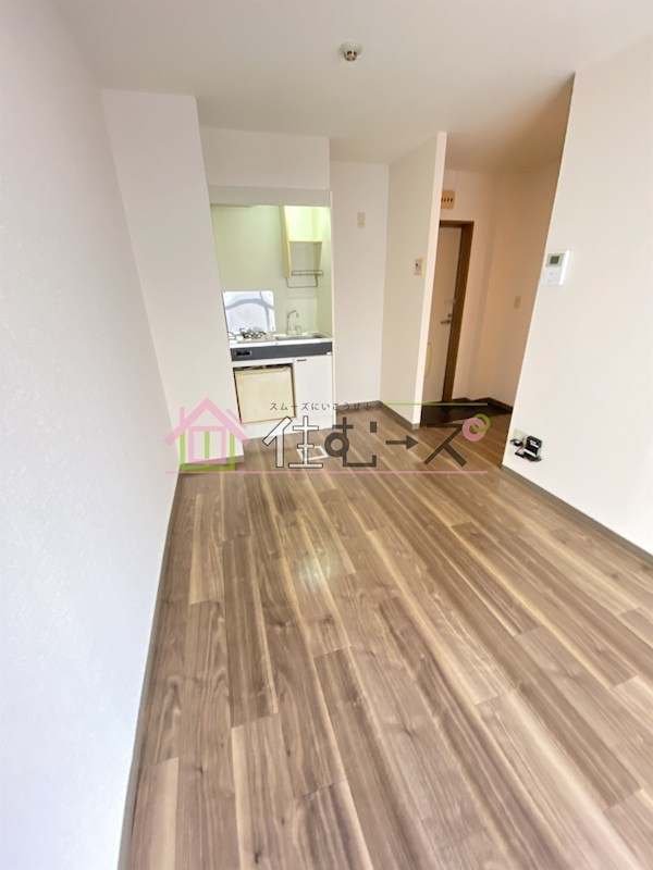 シャトレ下新庄 リビング