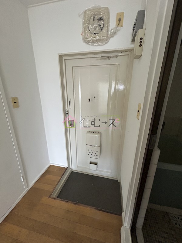 コンラッド深江橋 玄関