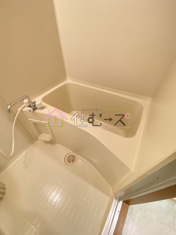 シャトレ下新庄 風呂画像