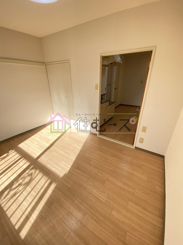 ガーデンハイツ西田 リビング