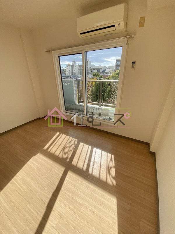 ガーデンハイツ西田 ベッドルーム