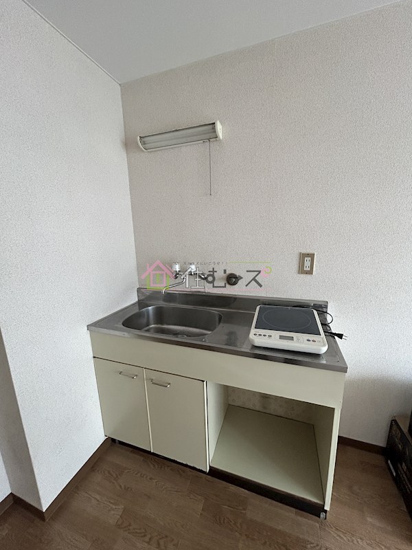 ブルースカイ城東 キッチン