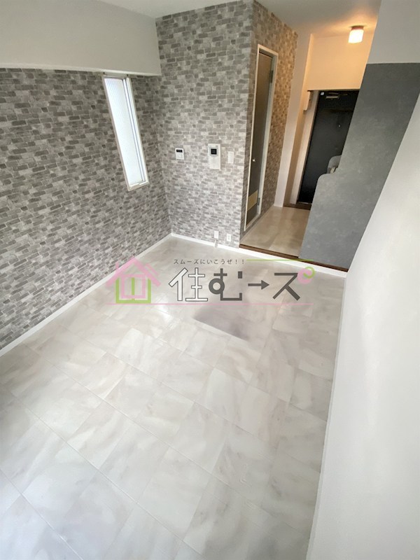 ダイドーメゾン上新庄 リビング