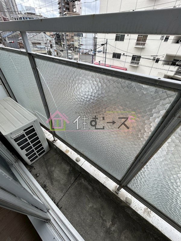 ブルースカイ城東 ベランダ