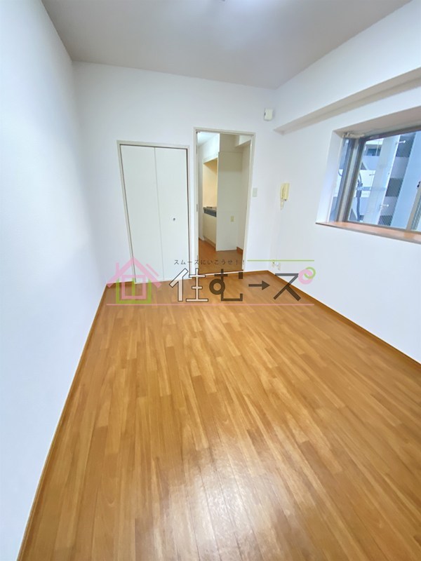 ノルデンハイム上新庄 リビング