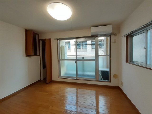 クレール上ヶ原 リビング