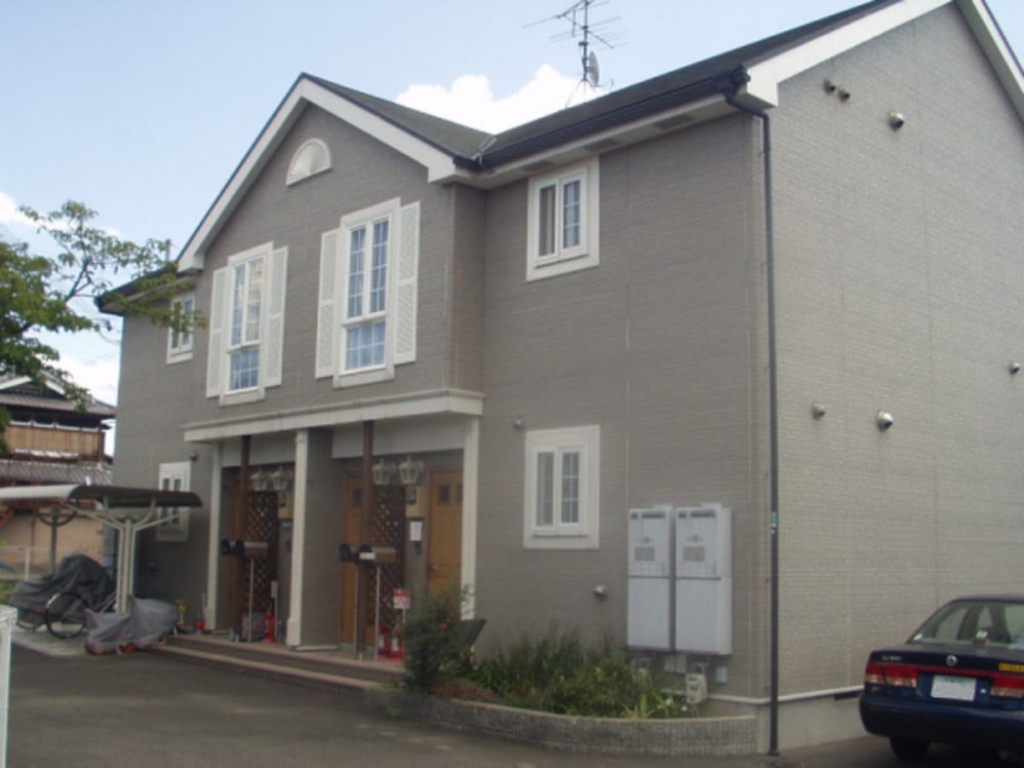 オリーブ長尾 外観