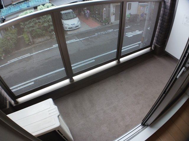 サル　ドゥ　セジュール ベランダ