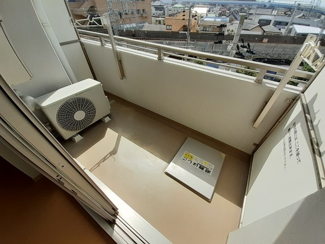 クラシェス尼崎 ベランダ