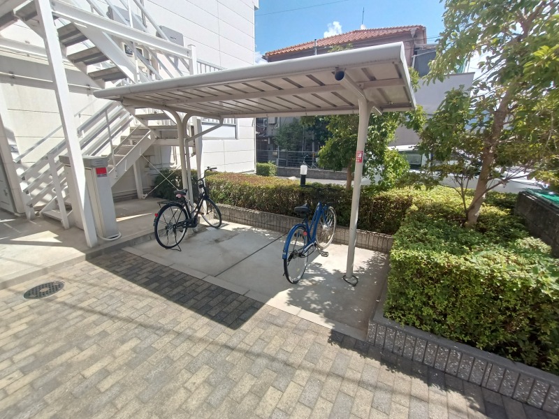 レオパレスフラワリー その他4