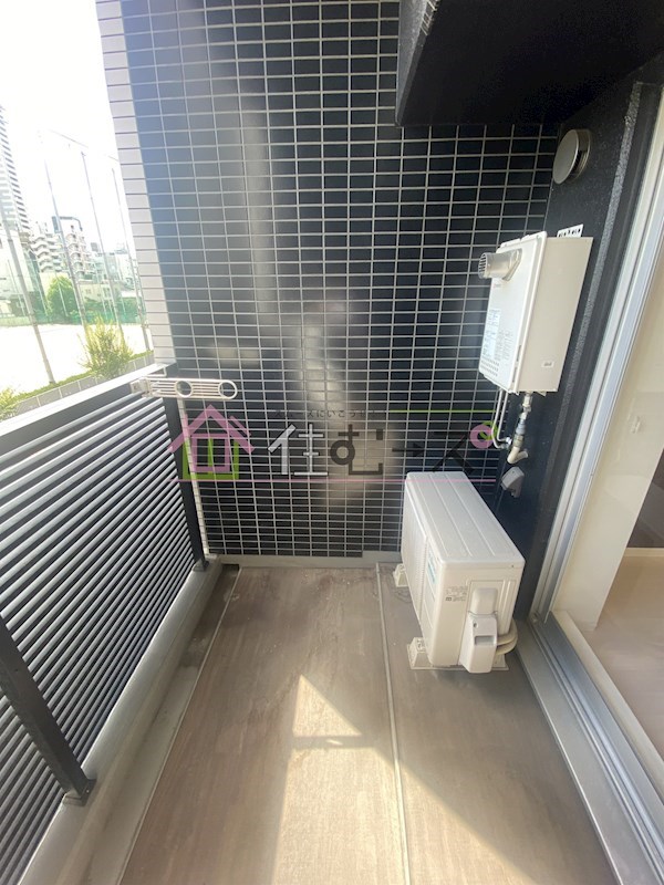 alex Kitahorie ベランダ