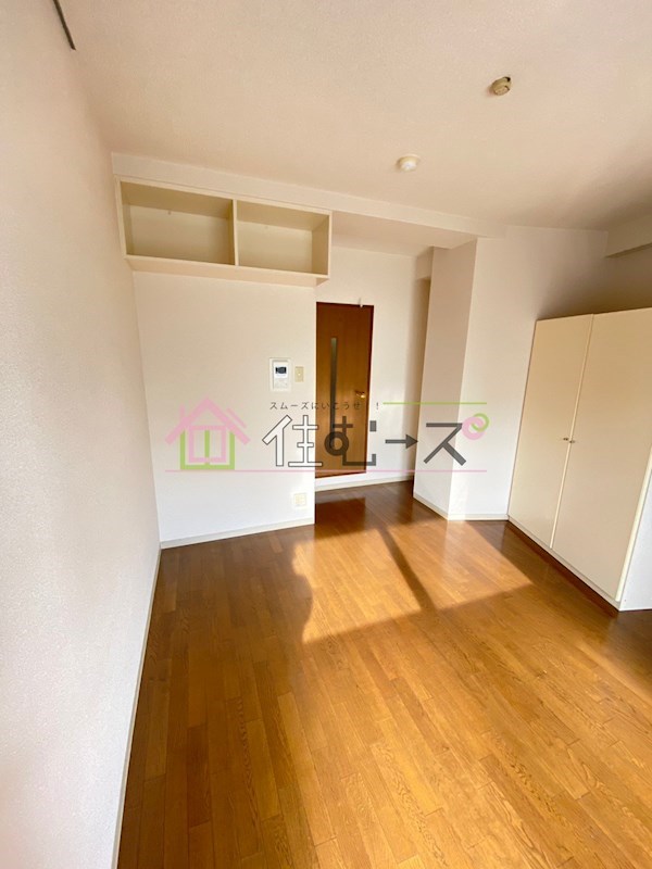 エストゥディオ・アヴァンサル リビング