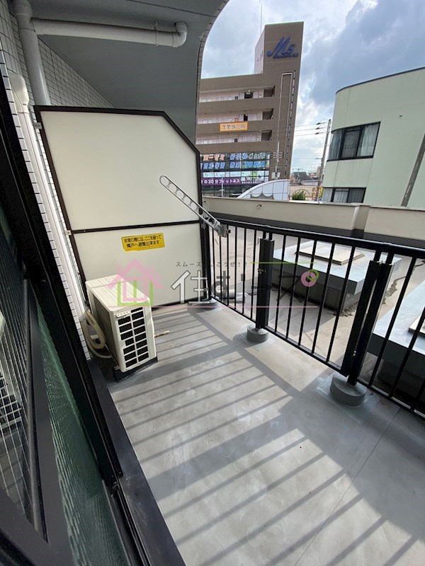 エストゥディオ・アヴァンサル ベランダ