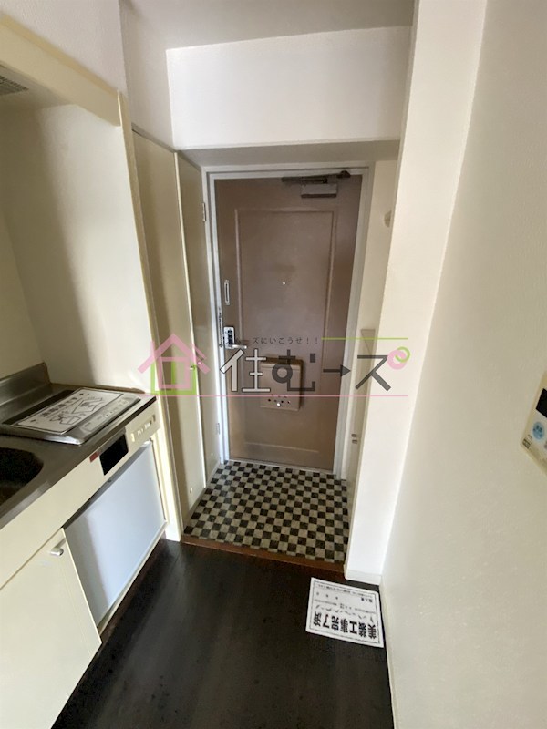 ホワイトチムニー 玄関