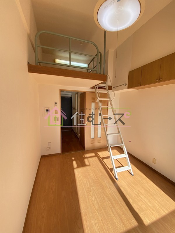 エステムコート大阪城前OBPリバーフロント リビング