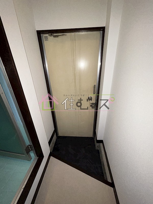 サンハイツ 玄関