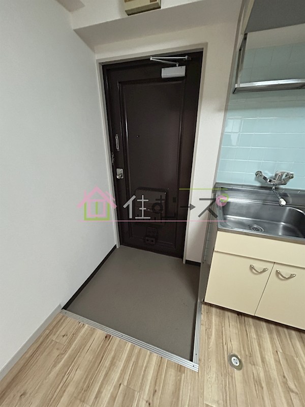 泉第2ハイツ 玄関