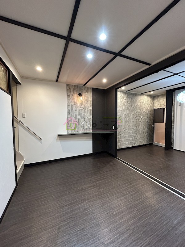 清水丘２丁目テラス リビング