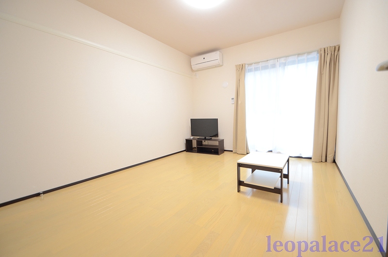 クレイノＷＩＬＬ堺 リビング