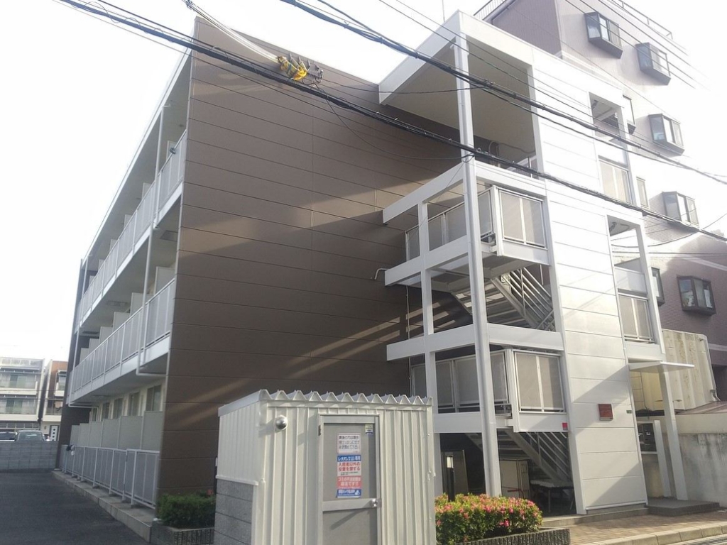 レオパレスＨＯＭＥＳ&rsquo;Ｕ 外観