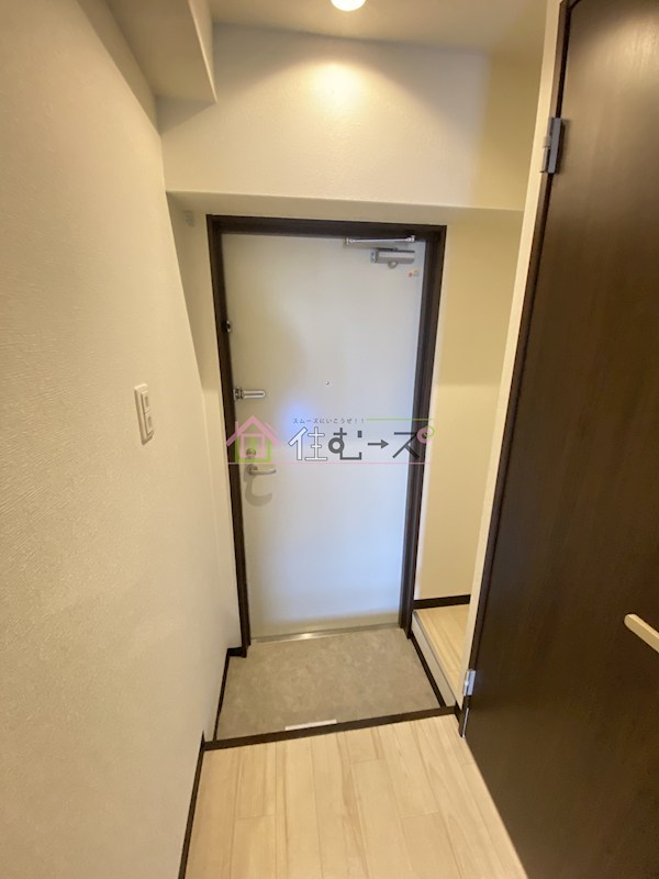 ハウスアイ杭全 玄関