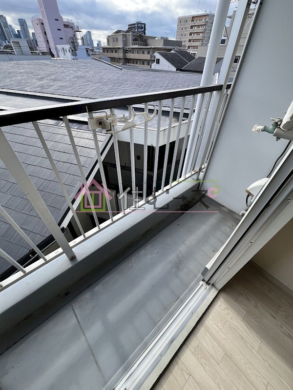 ジュネス西中島 ベランダ