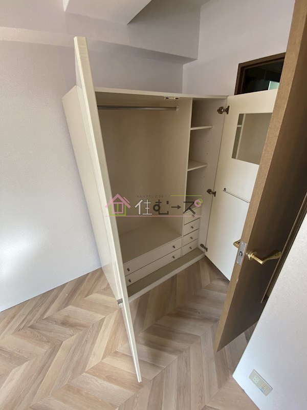 エストゥディオ・アヴァンサル その他3