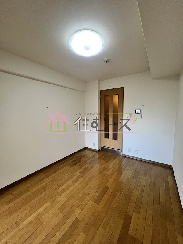 エステムコート新大阪 リビング