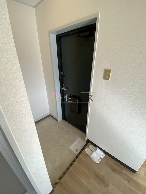 メゾン・ド・ミーネ 玄関