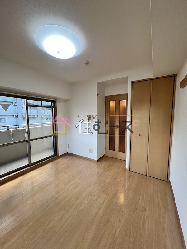 ダイアパレス新大阪宮原 リビング