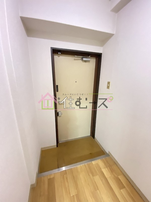 クローバー・メゾン公園南PartⅡ 玄関