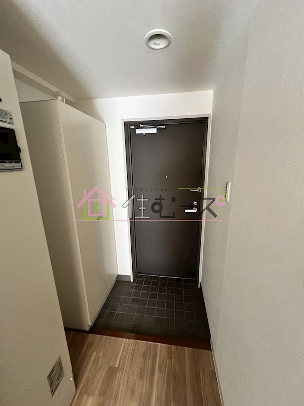 パセオ十三東 玄関