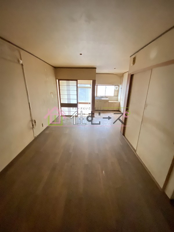 東住吉区住道矢田1丁目貸家 リビング