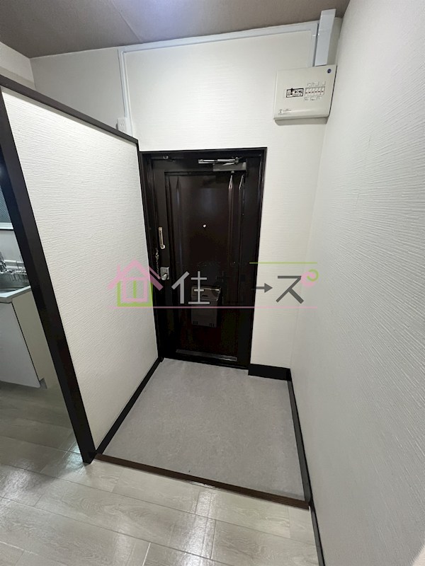 マンションなぎさ 玄関