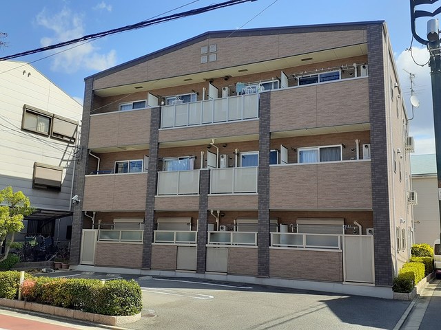 サル　ドゥ　セジュールⅡ 外観