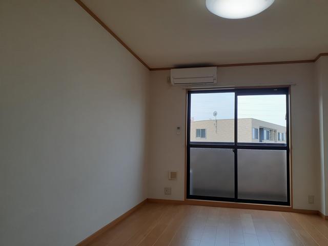 フォチュネイト リビング