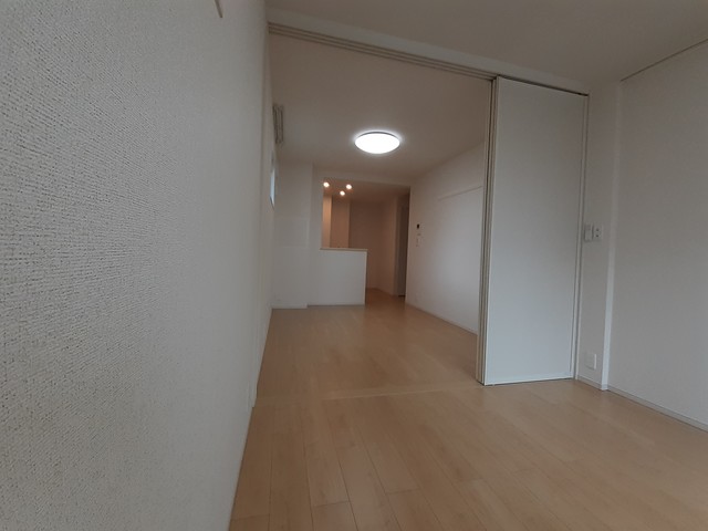 ロンガ　ヴィータ和泉 リビング