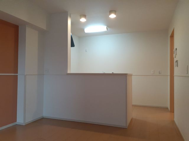 リバーサイド　レジデンス　ＴＵ リビング