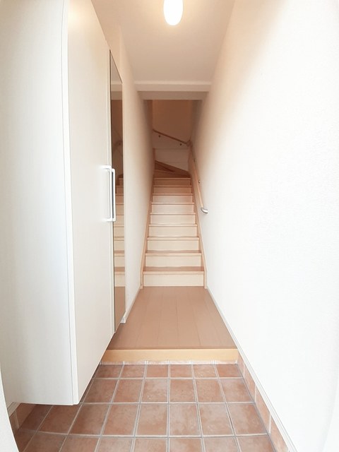 キャトル　セゾン 玄関